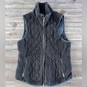 Abercrombie & Fitch Black Quilted Zip-Up Vest